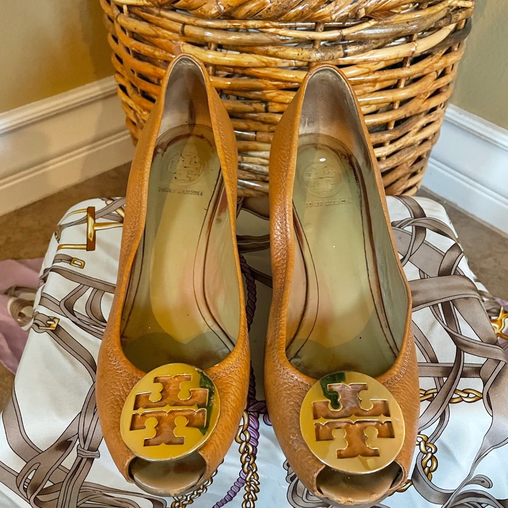 Tory Burch heal size 10
